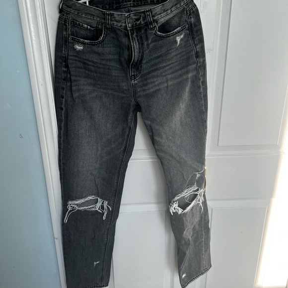 American eagle high waisted mom jeans - Picture 1 of 2